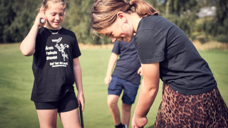 flere piger i golf