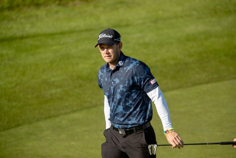 golf4-7-800px.jpg